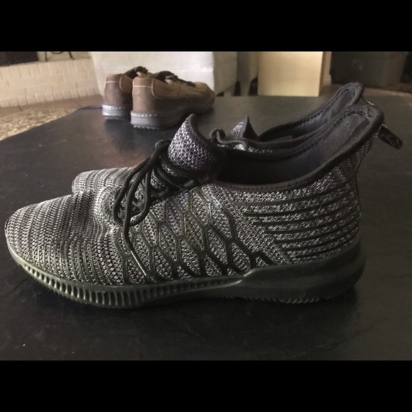 XRay Renton Runners - Picture 3 of 6